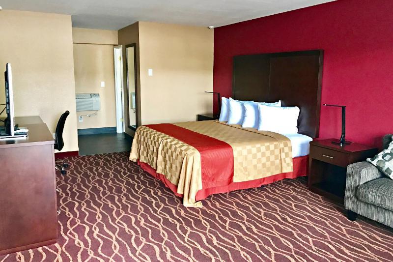 Rosewood Inn & Suites Розберг Екстер'єр фото